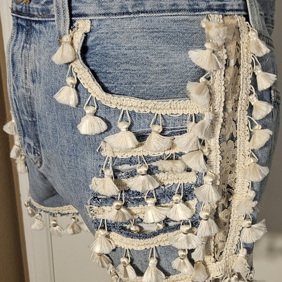 Levi Strauss Short Denim blue Jeans - Picture 3 of 5